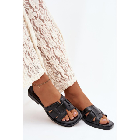 Dámske nazúvaky na nízkom opätku čierne Lorania - Čierna