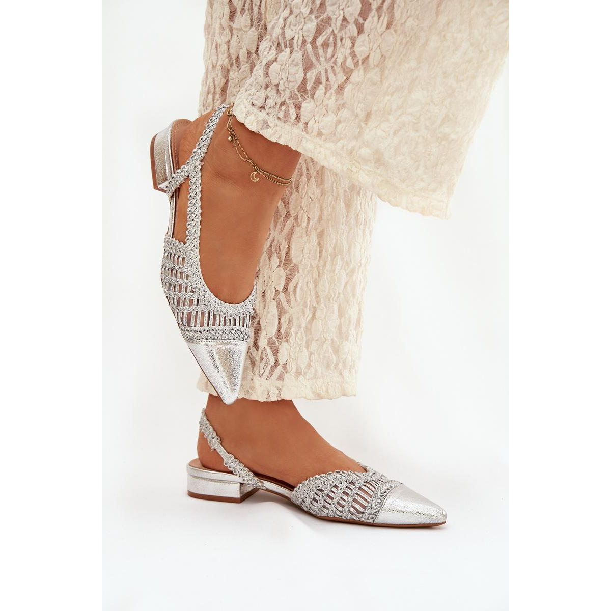 Dámske Sandále S Pletením Na Klinu Strieborné Nivorra - Srebrny