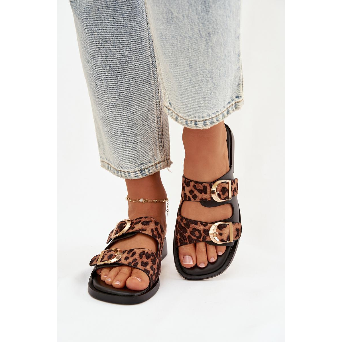 Dámske papuče so zlatými sponami Leopard Čierno-hnedé Danelle - Čierna || Odtiene hnedej a béžovej