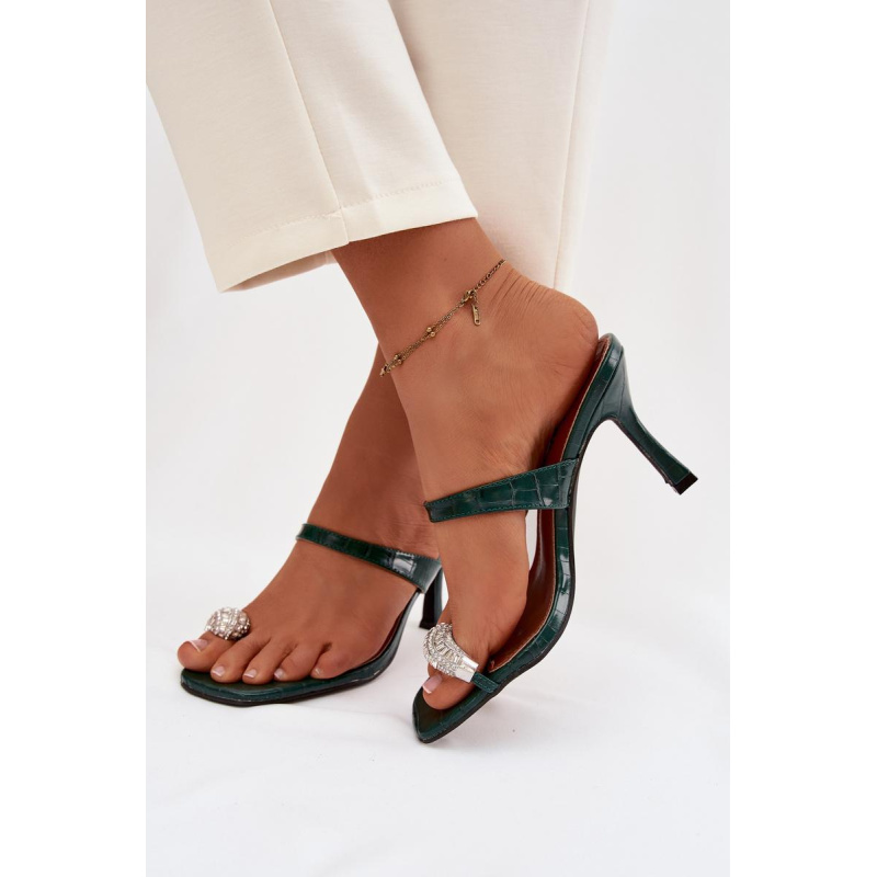 Dámske lodičky na podpätku s ozdobným detailom Fľašovo zelené Lorissa - Odtiene zelenej