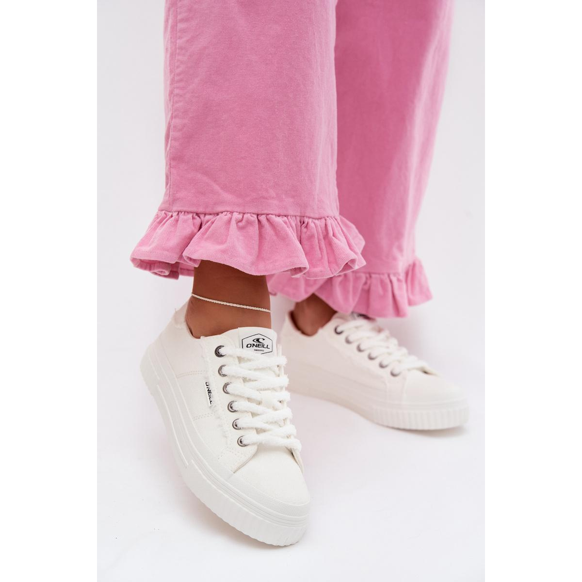 Dámske tenisky na platforme O`NEILL SPINNA C WOMEN LOW 90261009.02A Biele - Biela