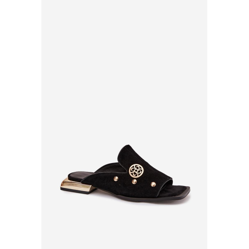 Semišové šľapky so zlatými ozdobami D&A CR61-3061 Čierne - Čierna