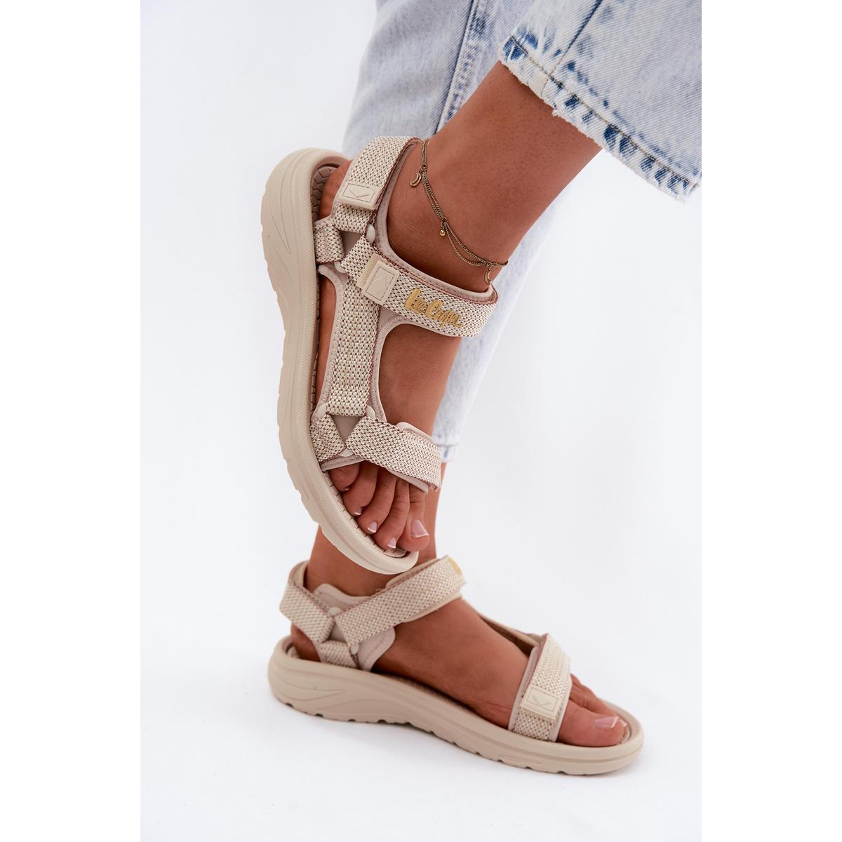 Dámske Sandále Lee Cooper LCW-26-34-4431L Béžové