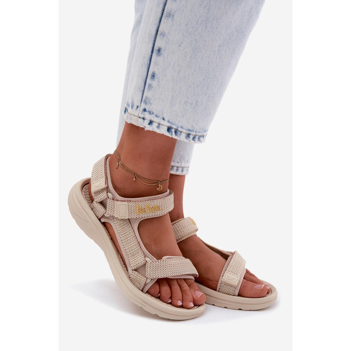 Dámske Sandále Lee Cooper LCW-26-34-4431L Béžové