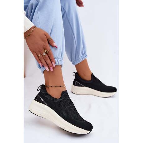 Dámske Slip-On Tenisky Materiál Kobbo 102424 Čierne - Čierna