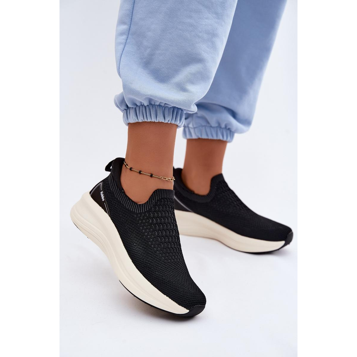 Dámske Slip-On Tenisky Materiál Kobbo 102424 Čierne - Čierna