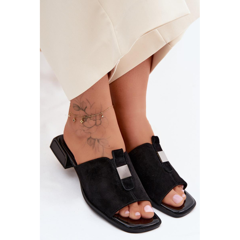 Elegantné dámske kožené semišové papuče D&A JC61-1002 Čierne - Čierna