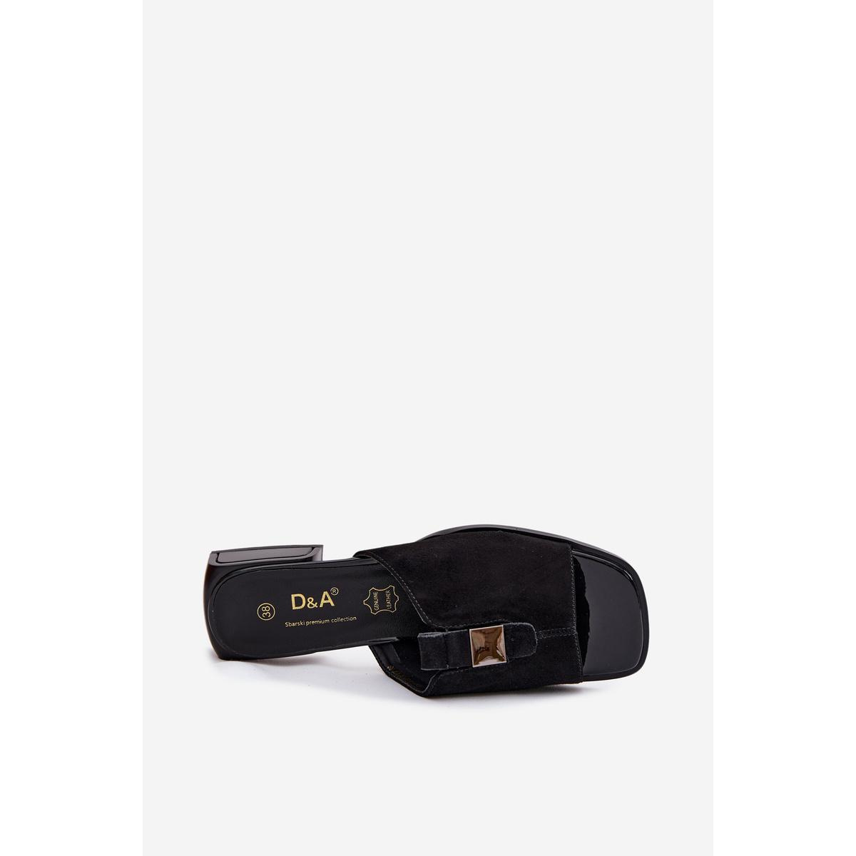 Elegantné dámske kožené semišové papuče D&A JC61-1002 Čierne - Čierna
