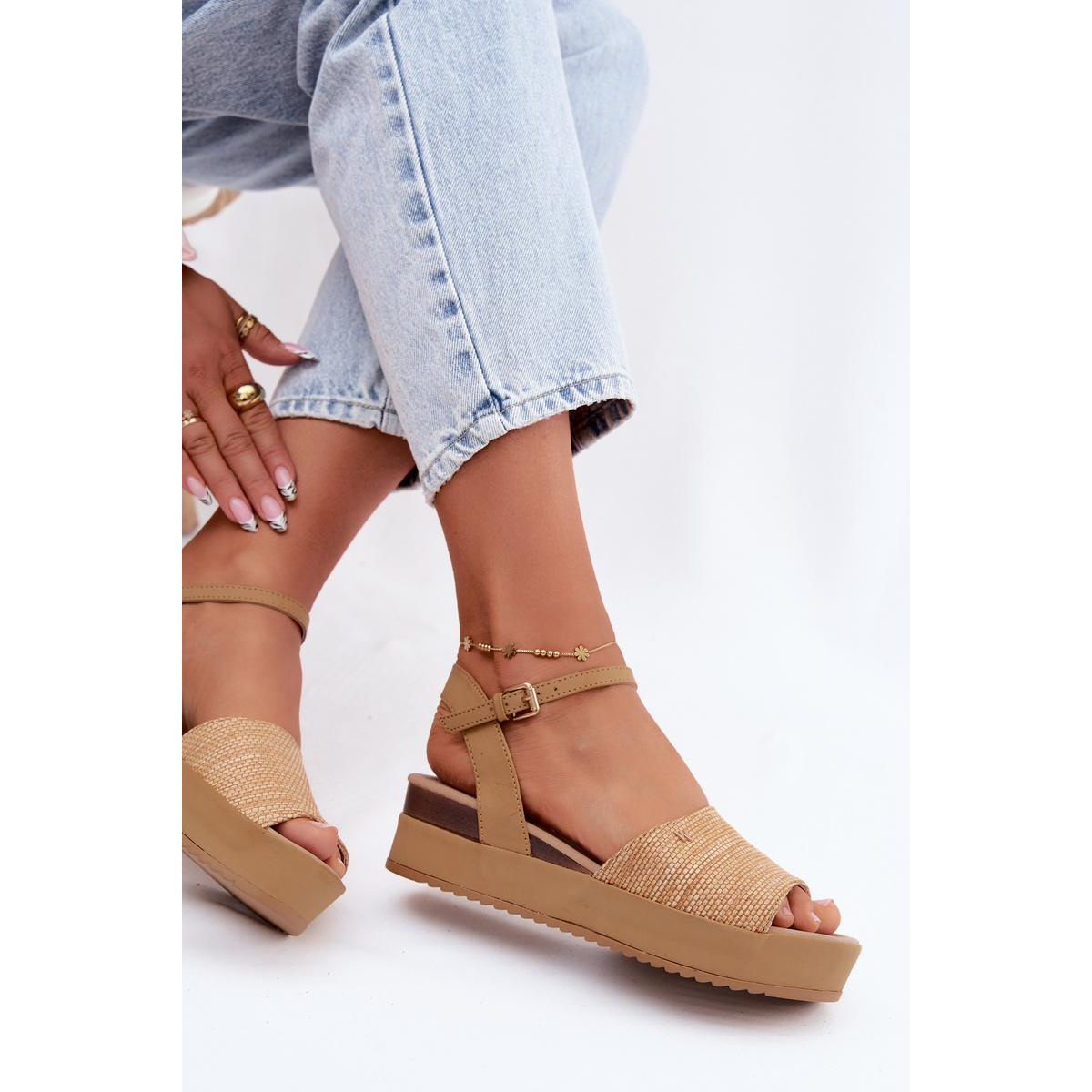 Dámske platformové sandále Wrangler 20261076.38F Tmavá béžová - Béžová