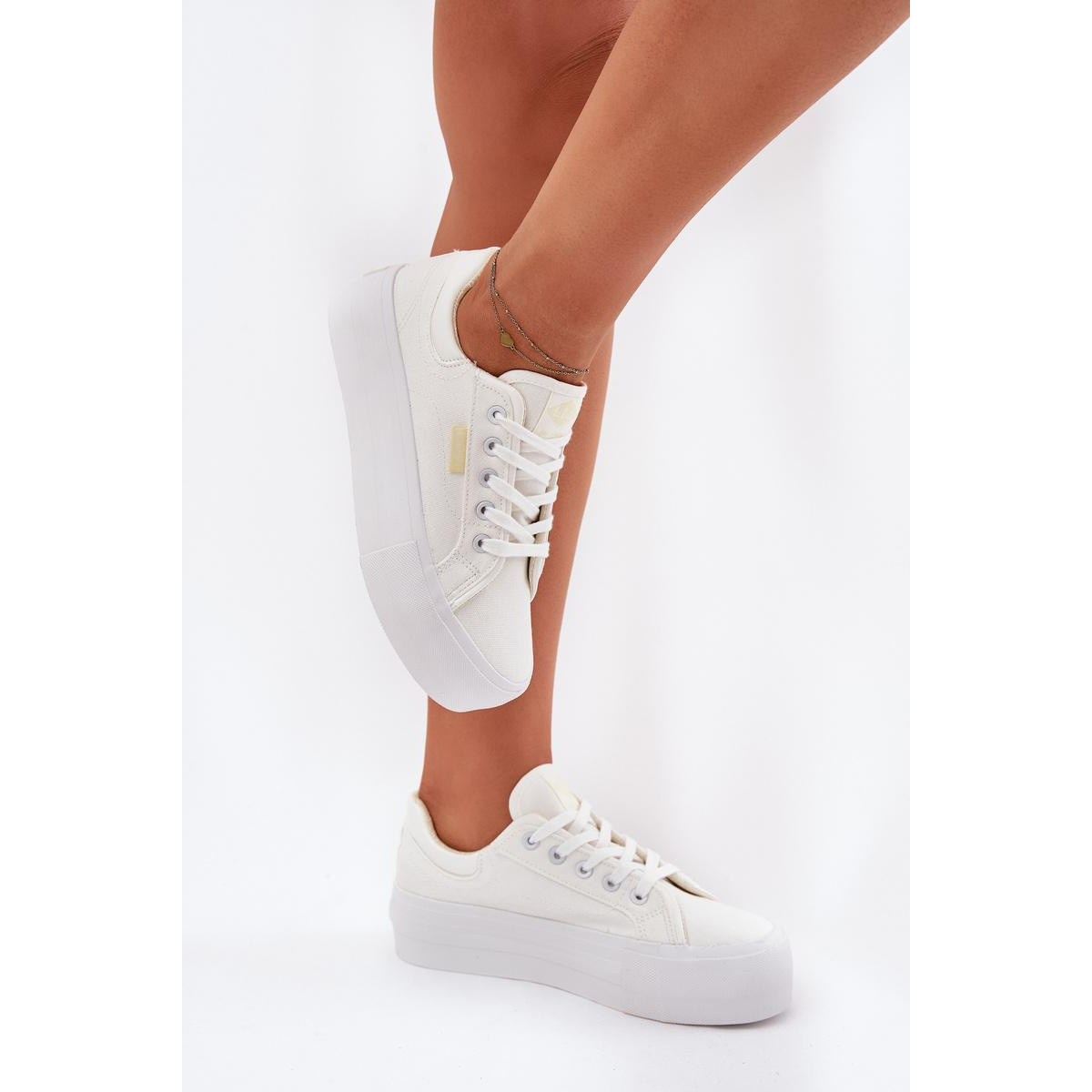 Dámske Tenisky Na Platforme Lee Cooper LCW-25-31-3450L Biele - Biela