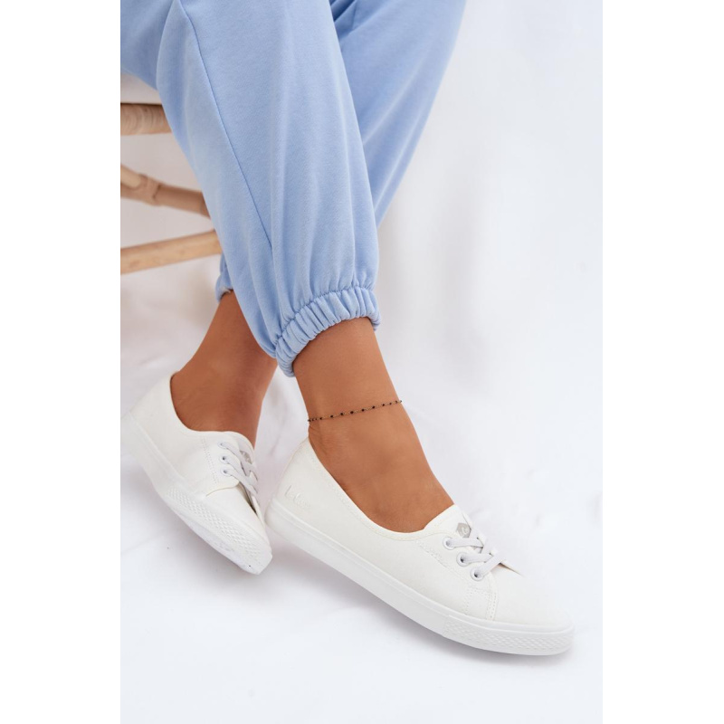 Dámske Biele Tenisky Lee Cooper LCW-26-02-4044 - Biela