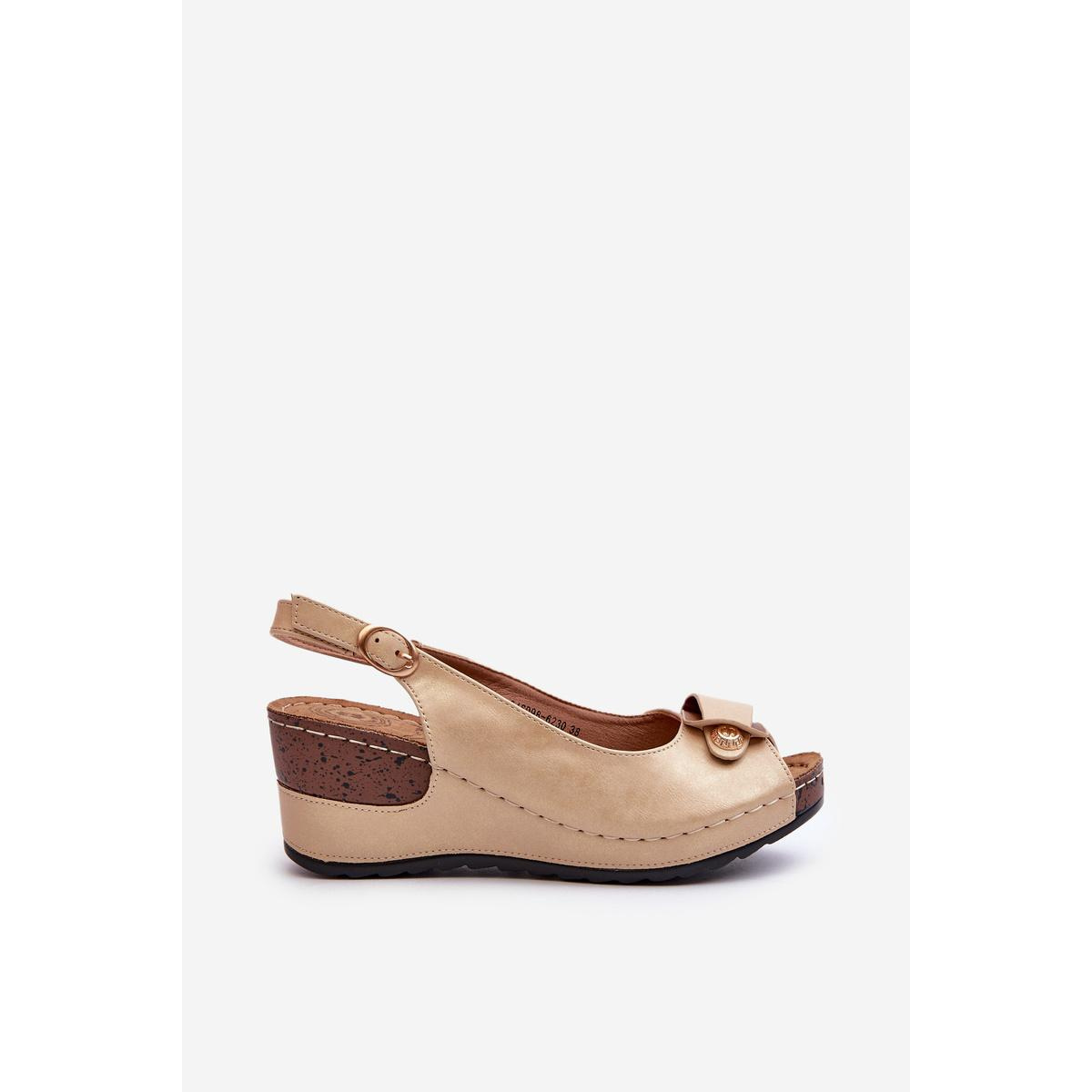 Dámske Ľahké Sandále Na Klinu Comfort Shoes Béžové Efravia - Béžová