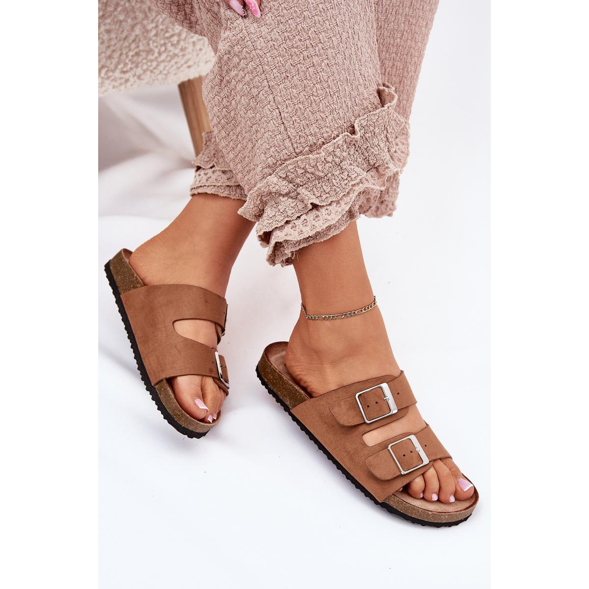Dámske šľapky na korkovej platforme s prackami Camel Evisolla - Odtiene hnedej a béžovej