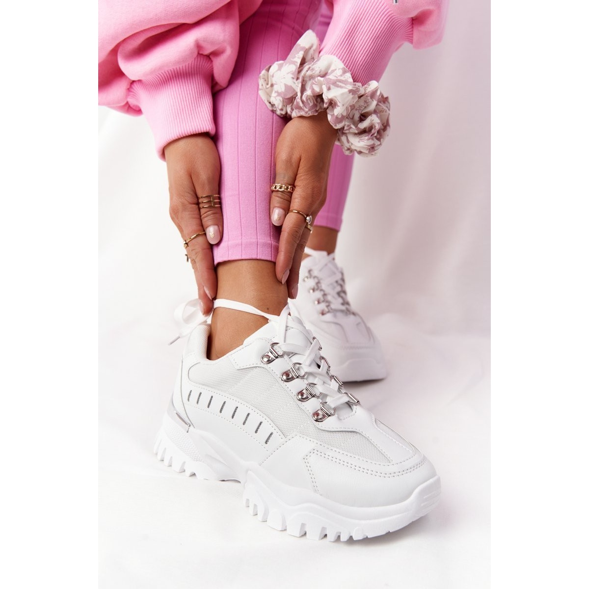 Biele dámske športové topánky Good Mood F4U14071