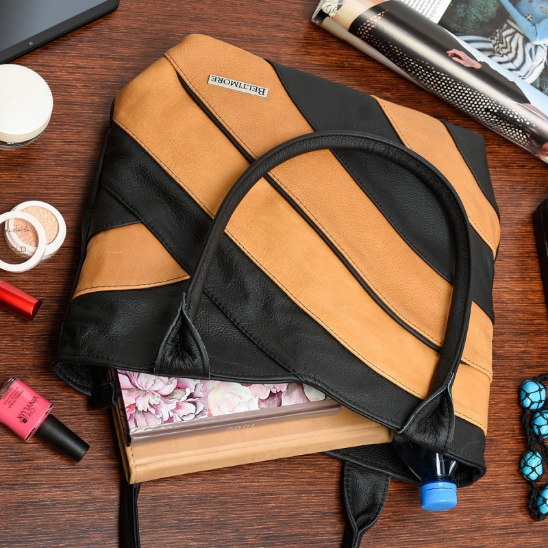 Dámska horčicovo hnedá kožená kabelka LINIA