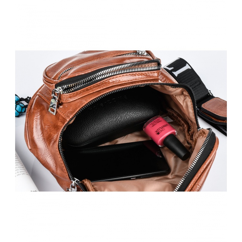 Hnedá kabelka VERSOLI - LESK