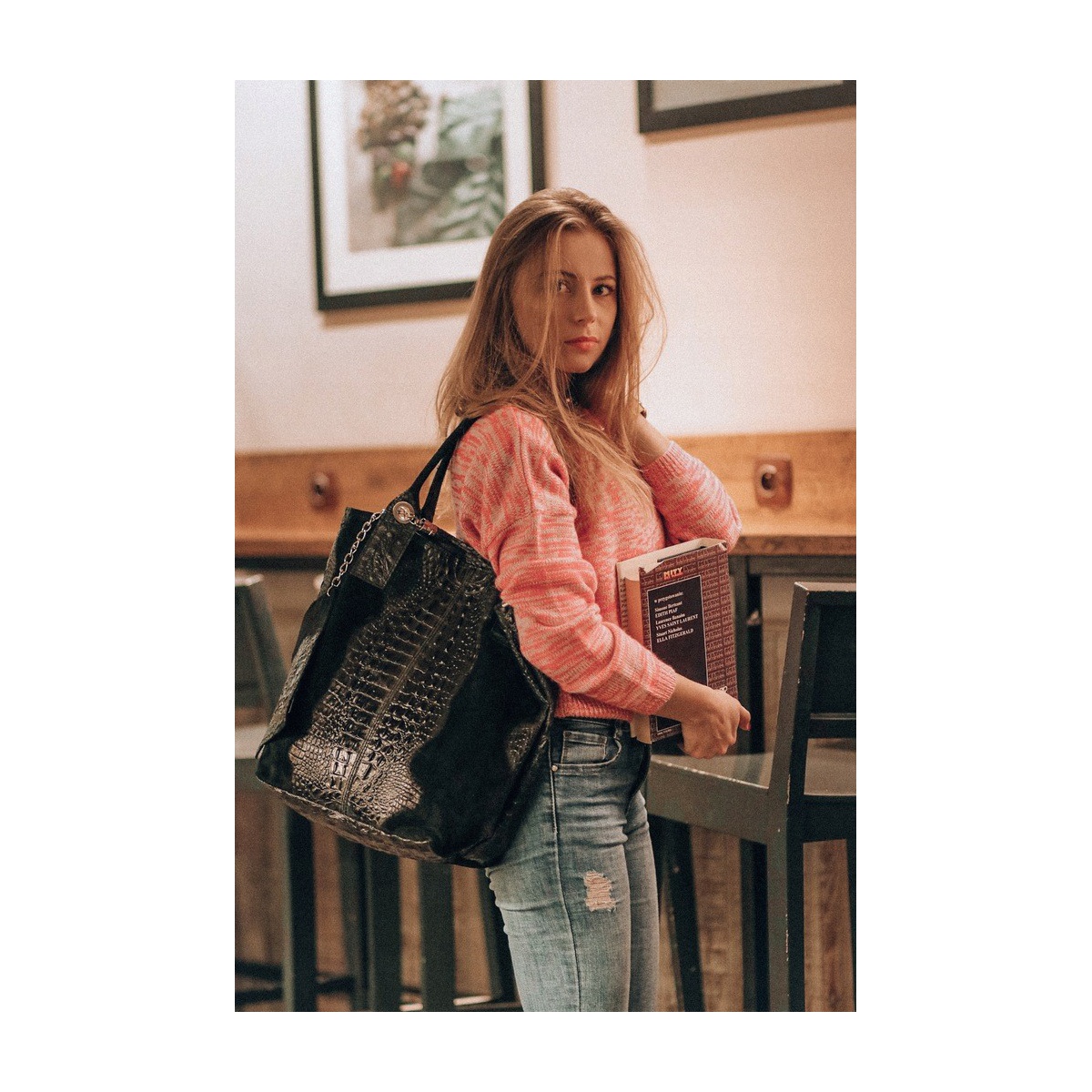 Čierna kožená dámska kabelka Iliana