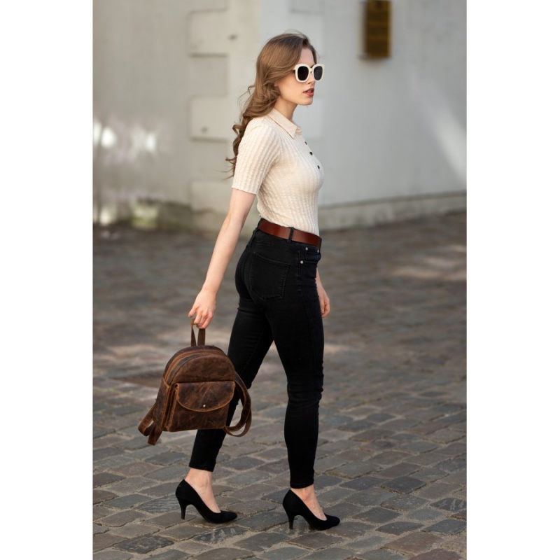 Kožený dámsky vintage batoh