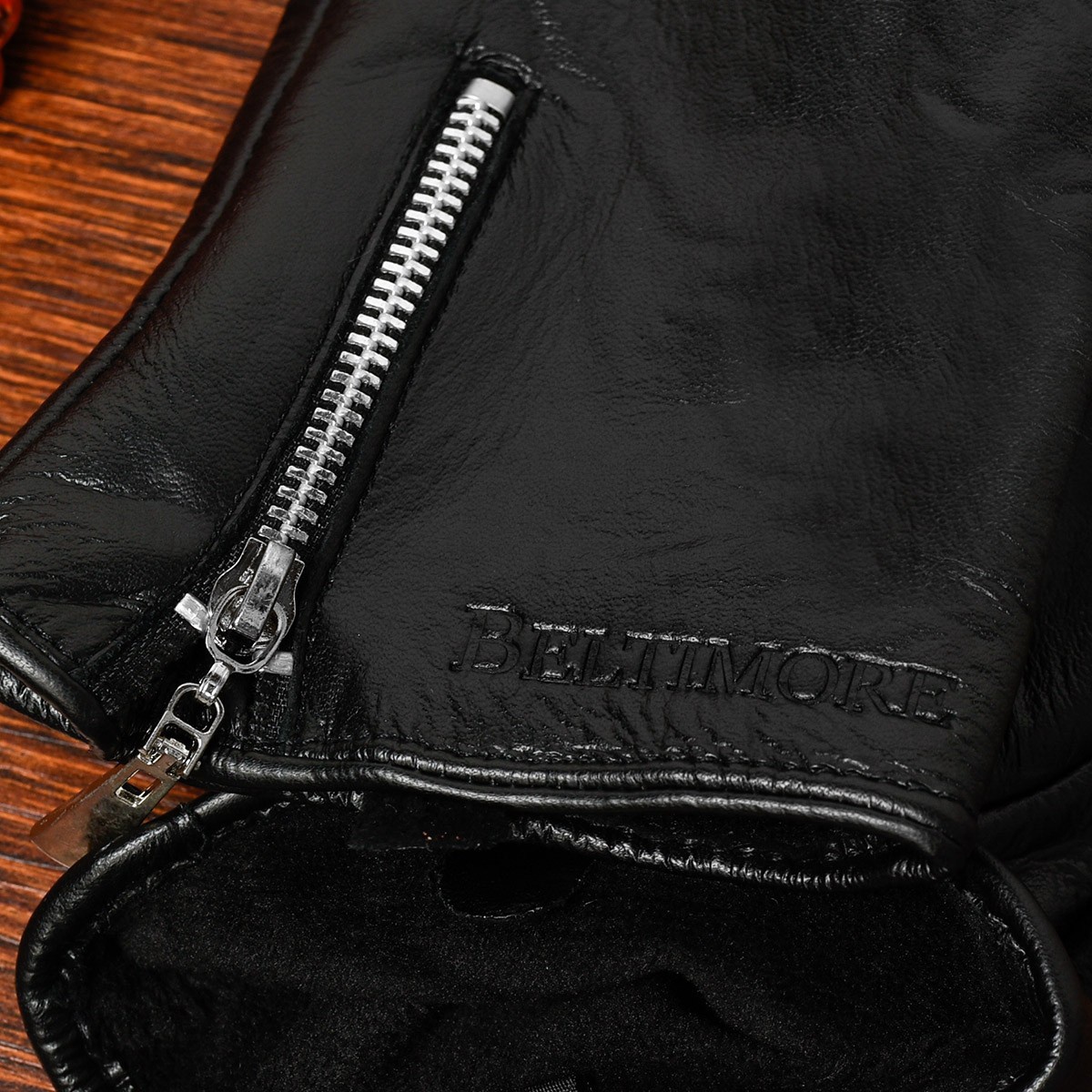 Čierne kožené dámske rukavice ALANIS