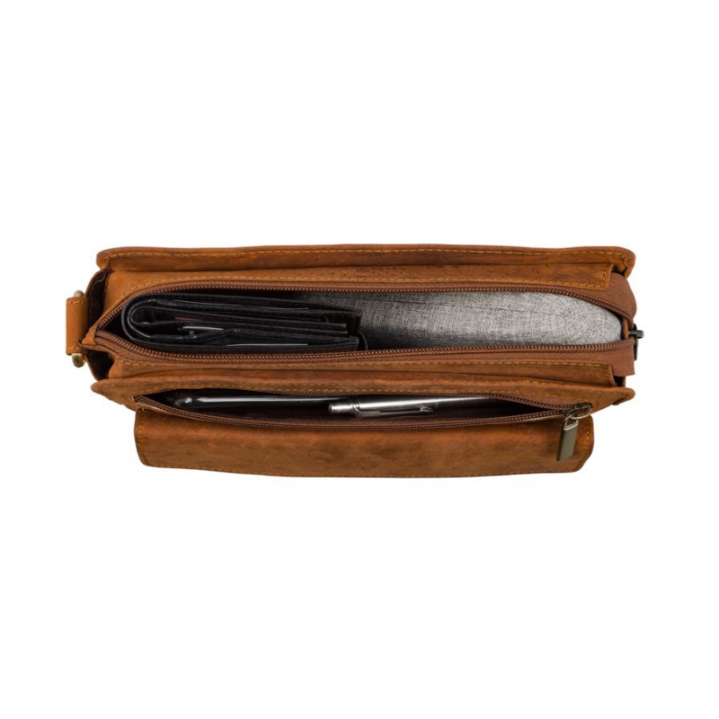 Hnedá pánska kožená príručná taška Peruzzi