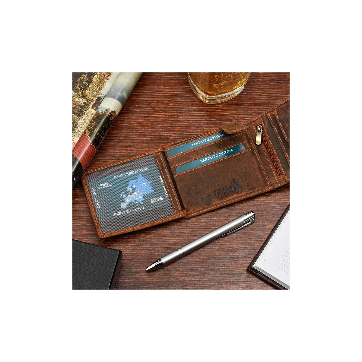 Kožená pánska hnedá peňaženka DAMON