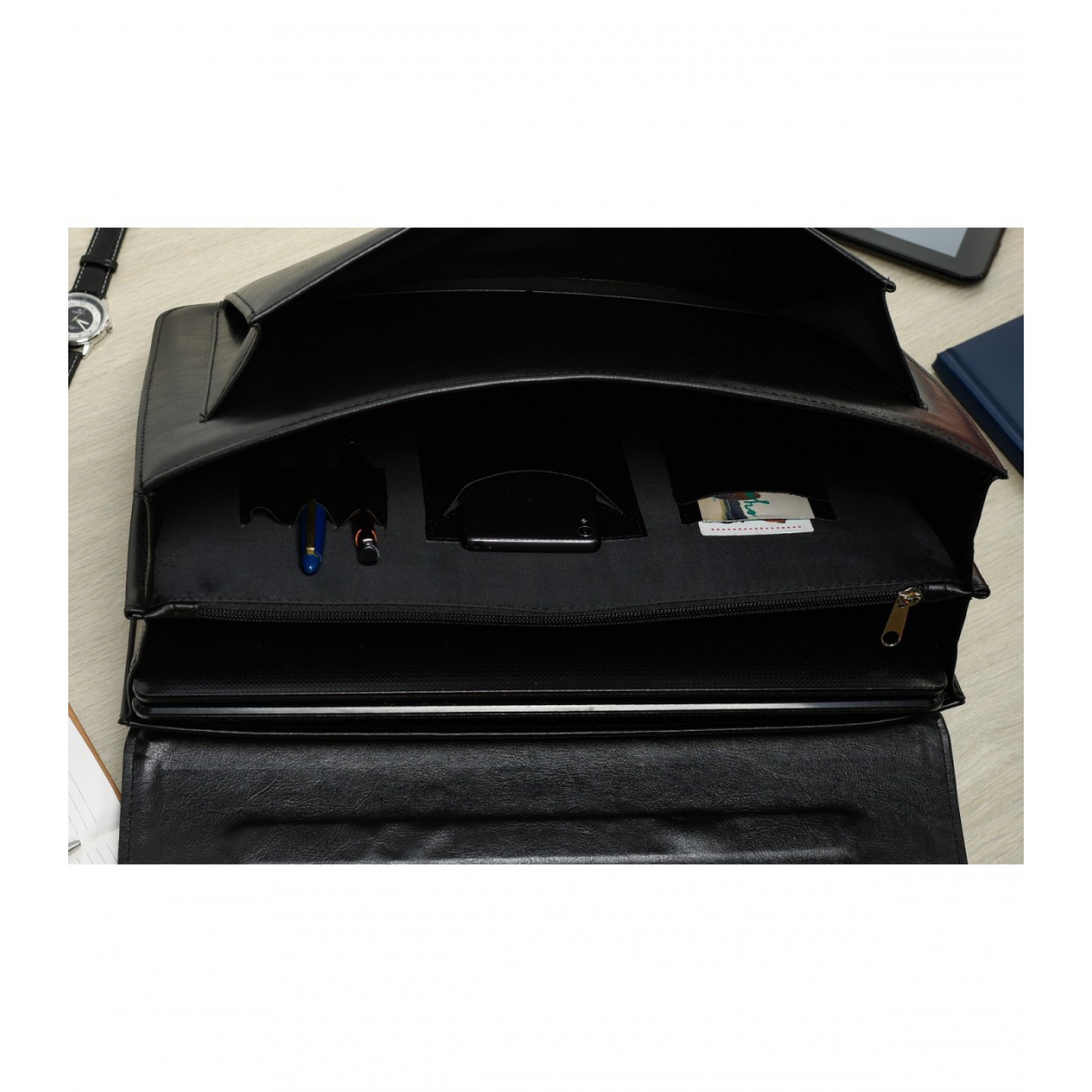 Čierna pánska aktovka DAMAN