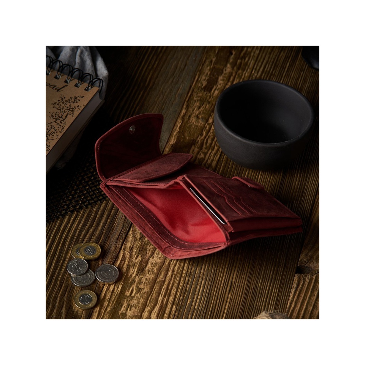 Vintage červená kožená dámska peňaženka Peruzzi