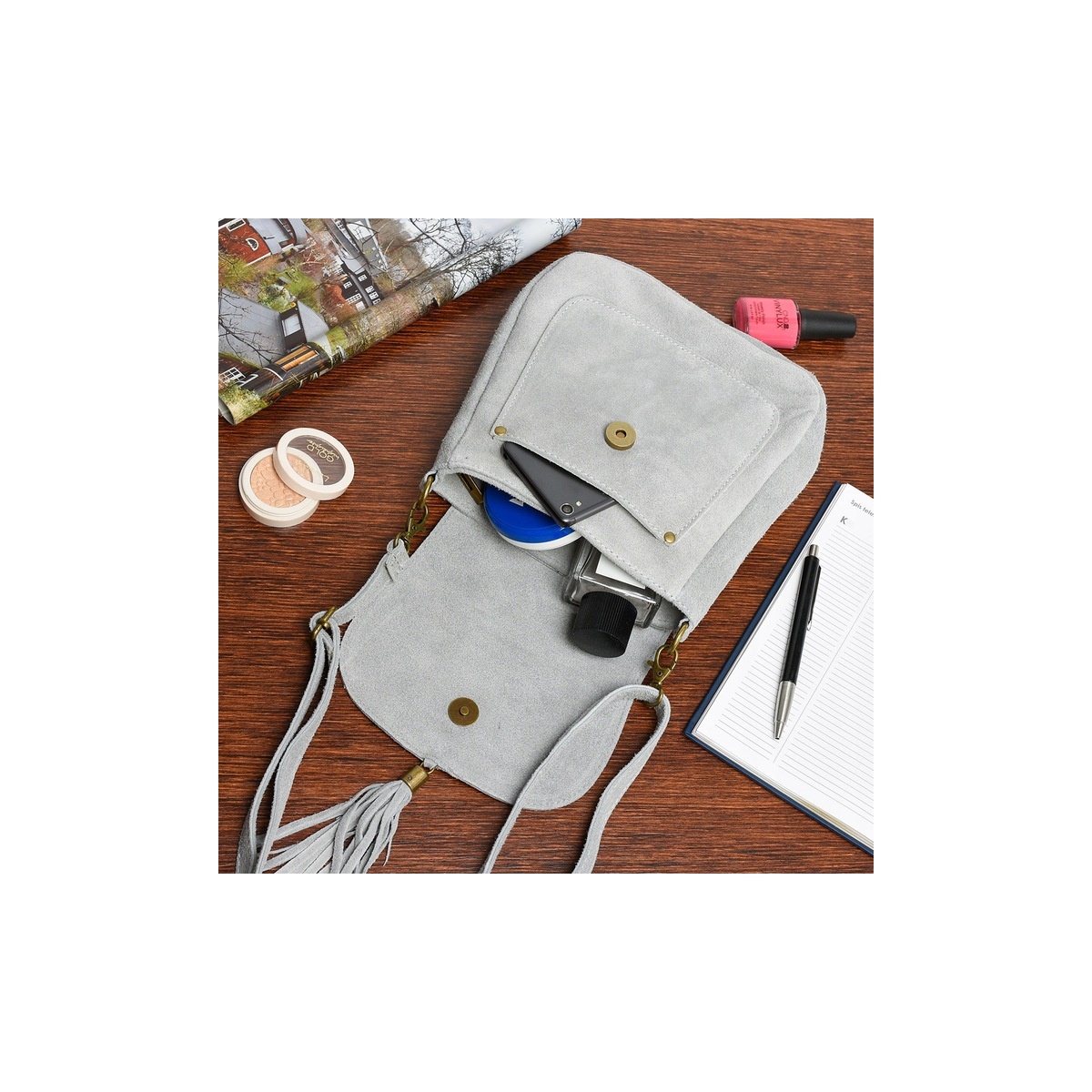 Svetlošedá dámska semišová crossbody kabelka MEGAN