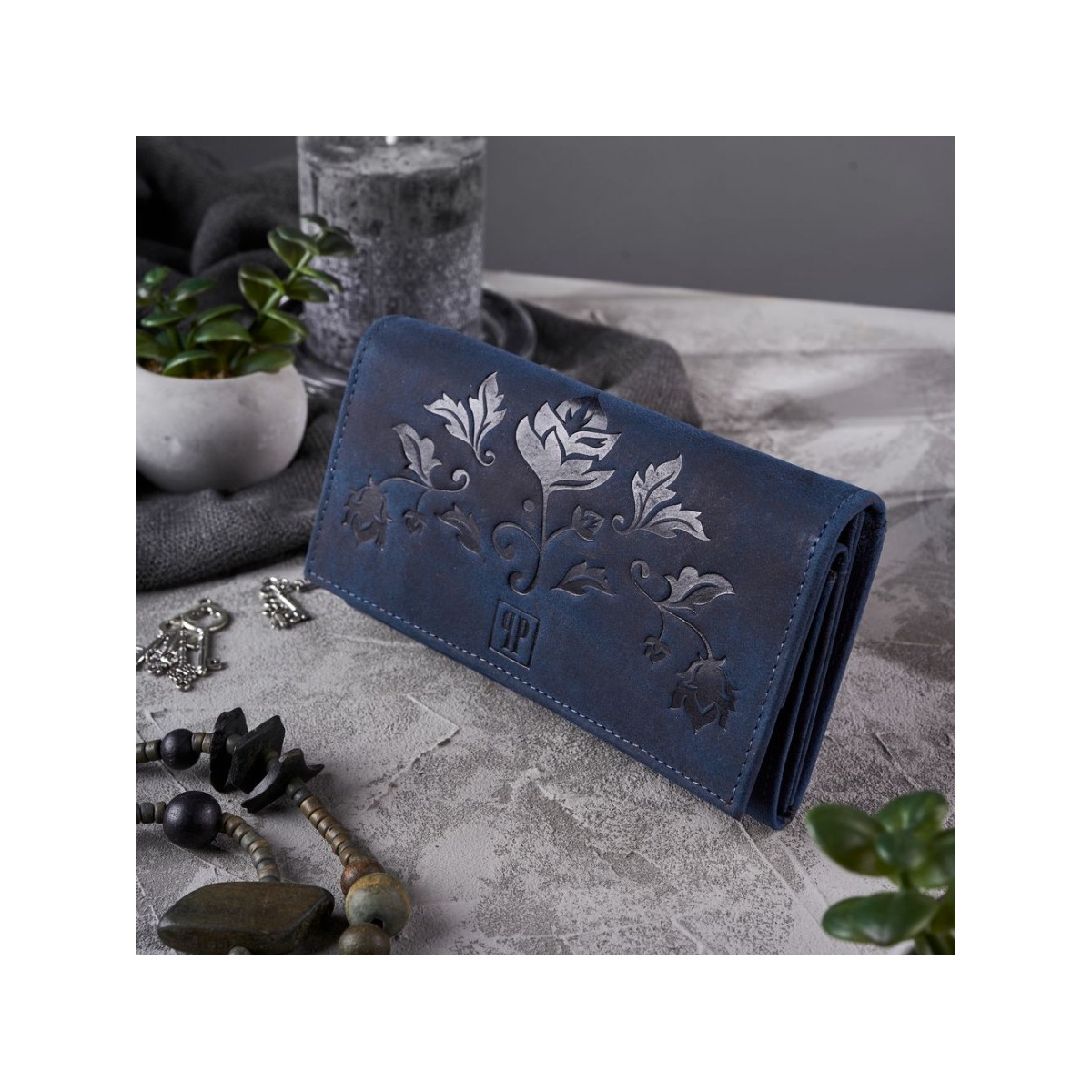 Dámska kožená tmavomodrá vintage peňaženka CALYSTA