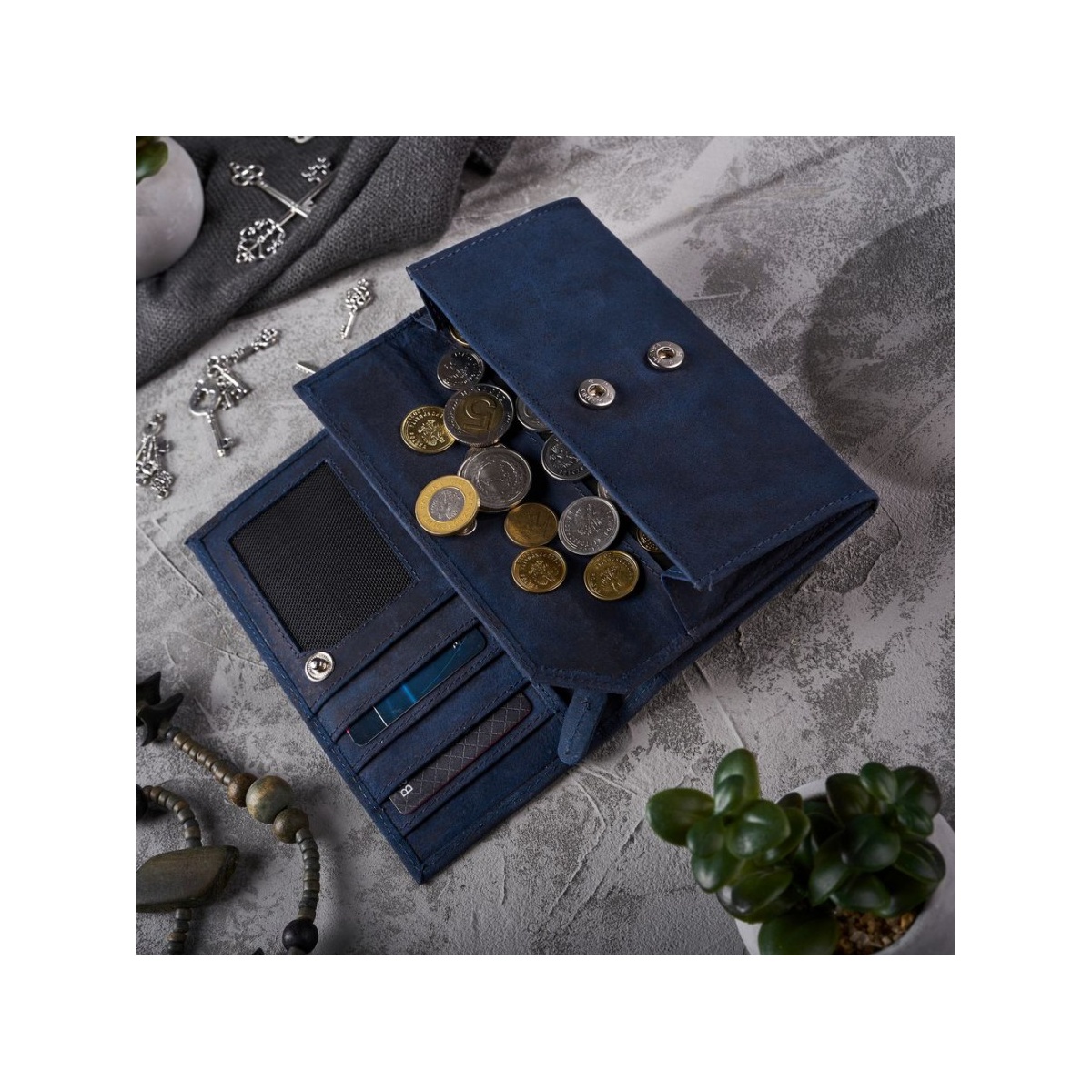 Dámska kožená tmavomodrá vintage peňaženka CALYSTA