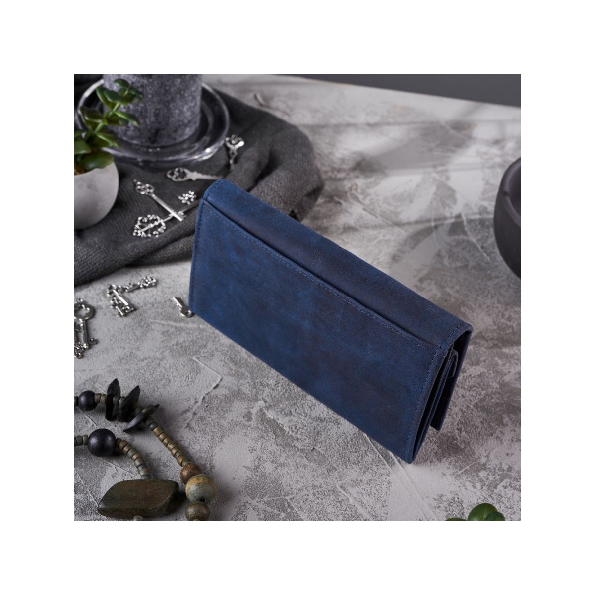 Dámska kožená tmavomodrá vintage peňaženka CALYSTA