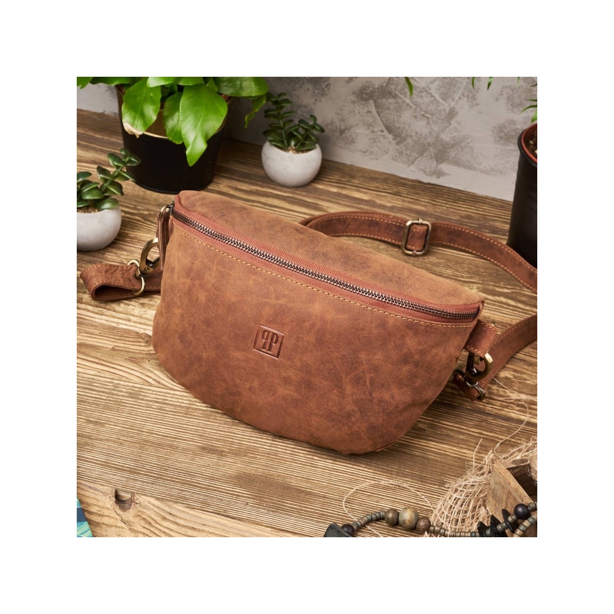 Dámska kožená ľadvinka vintage LIGHT BROWN