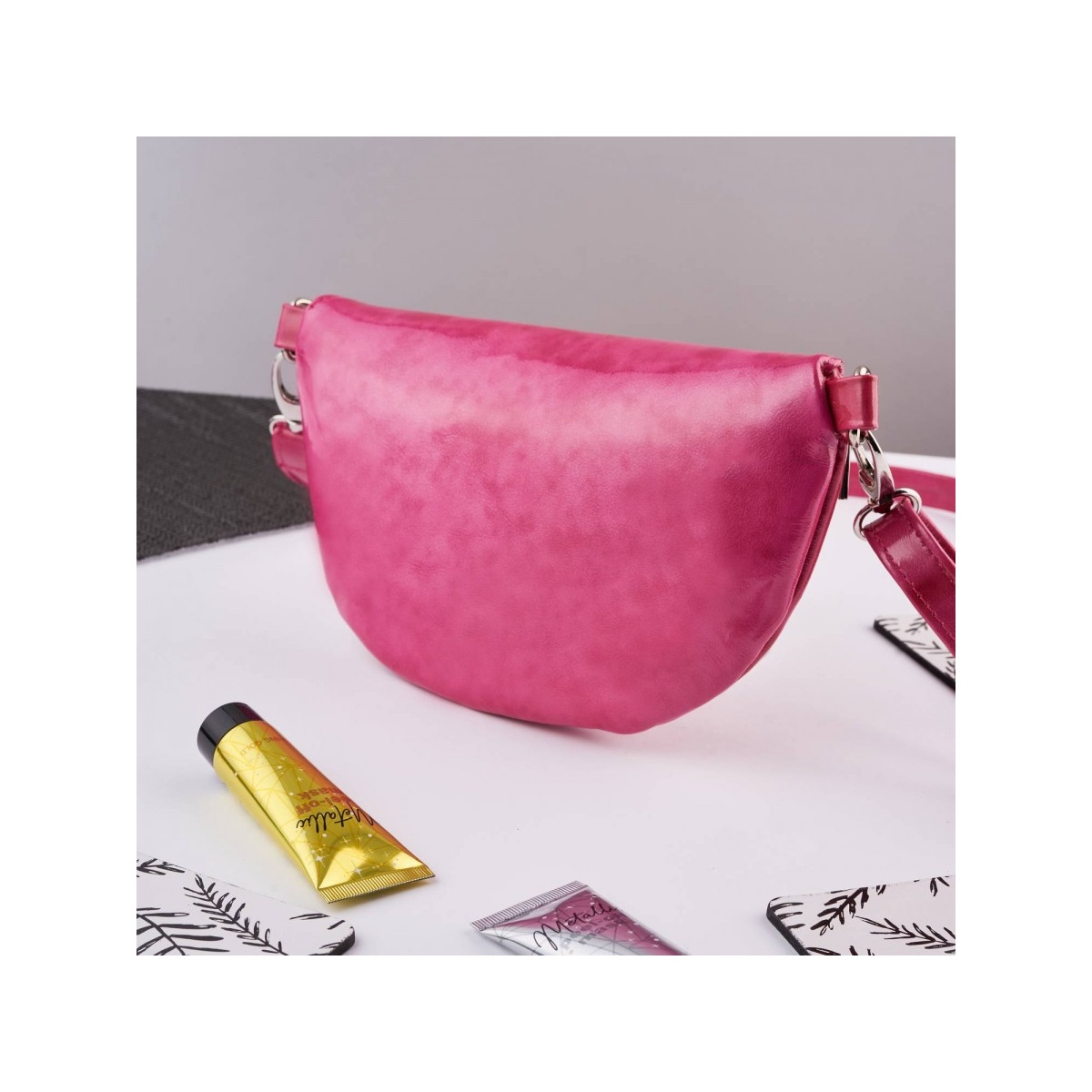 Dámska kožená ľadvinka SHINY PINK