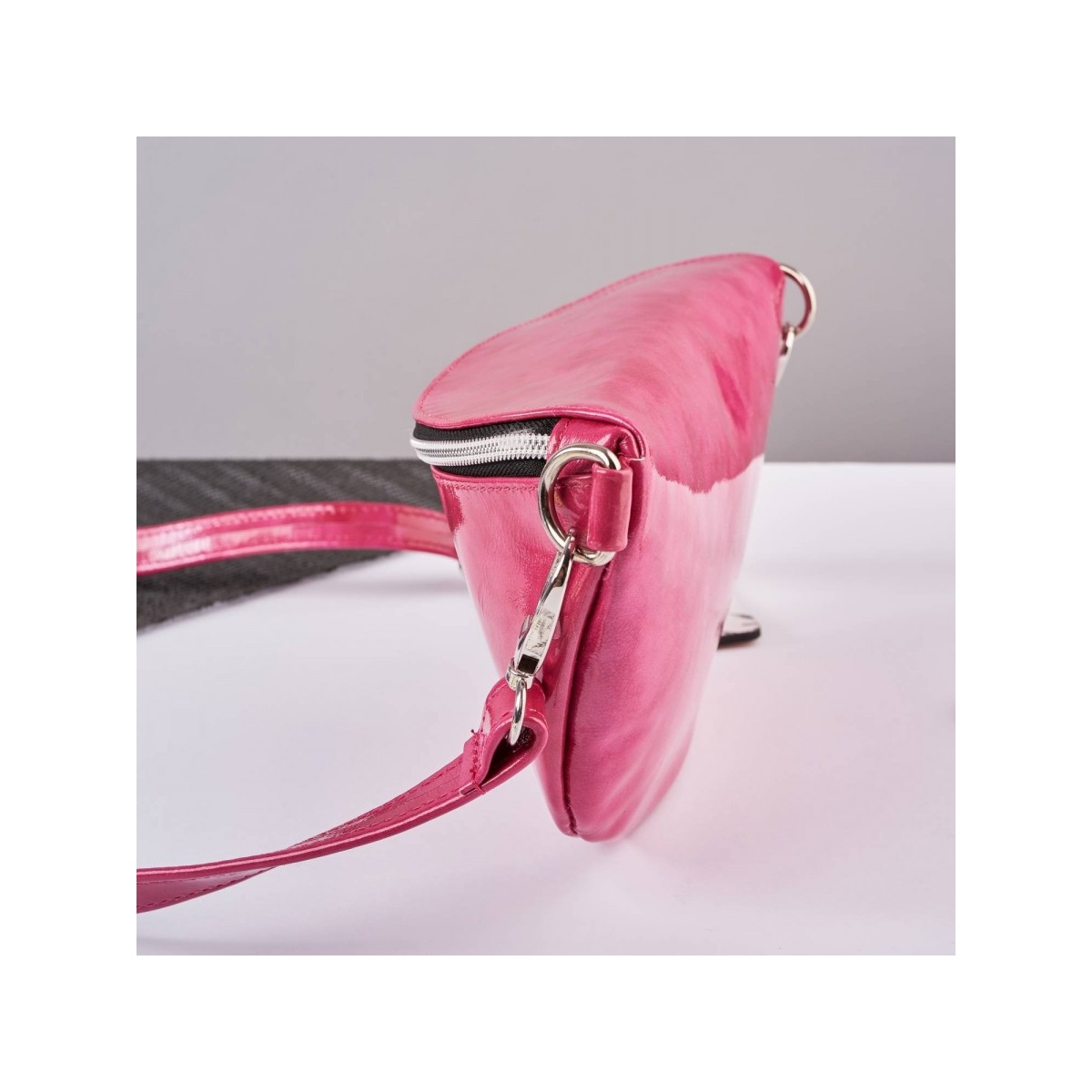 Dámska kožená ľadvinka SHINY PINK