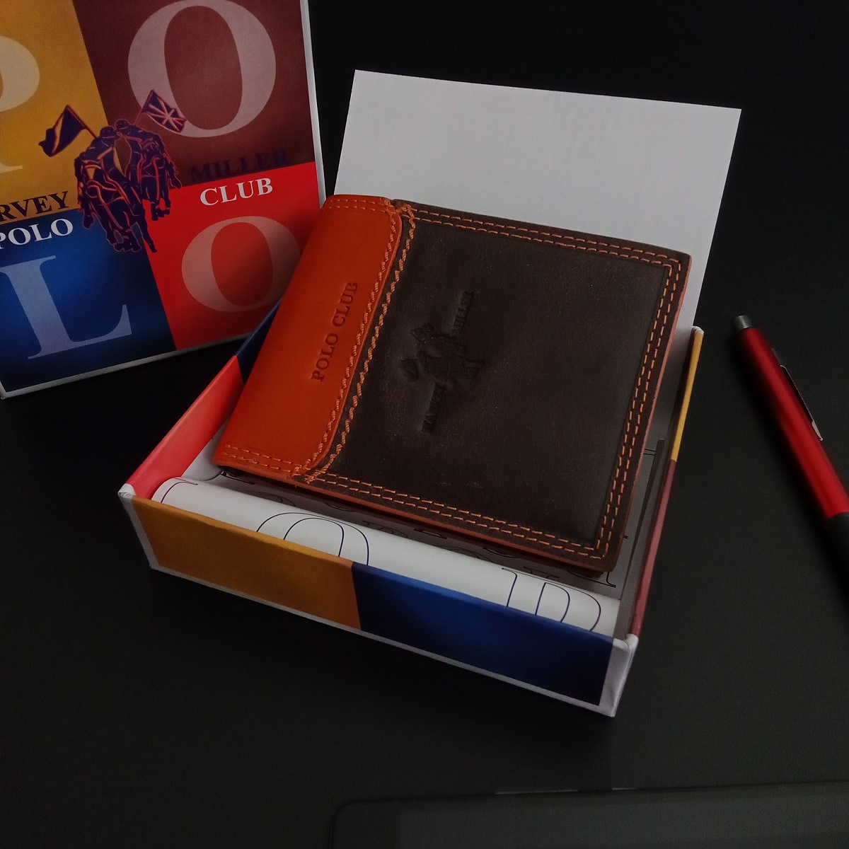 Tmavohnedá kožená peňaženka Harvey Miller