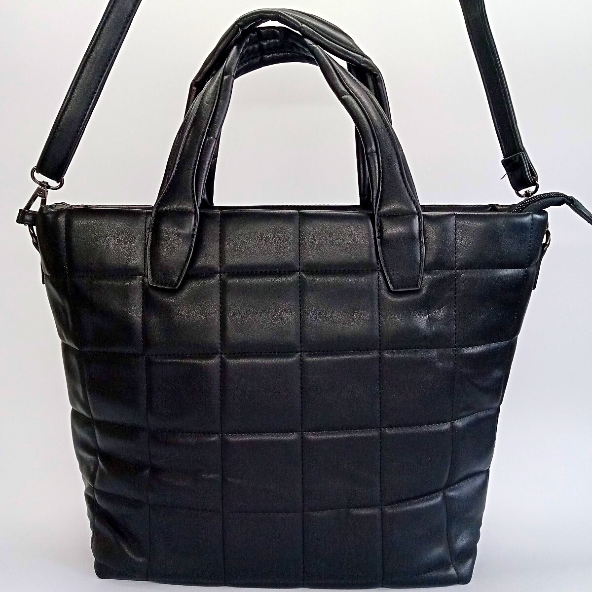 Dámska čierna prešívaná kabelka do ruky PHIL FIRENZE - KIMBERLY