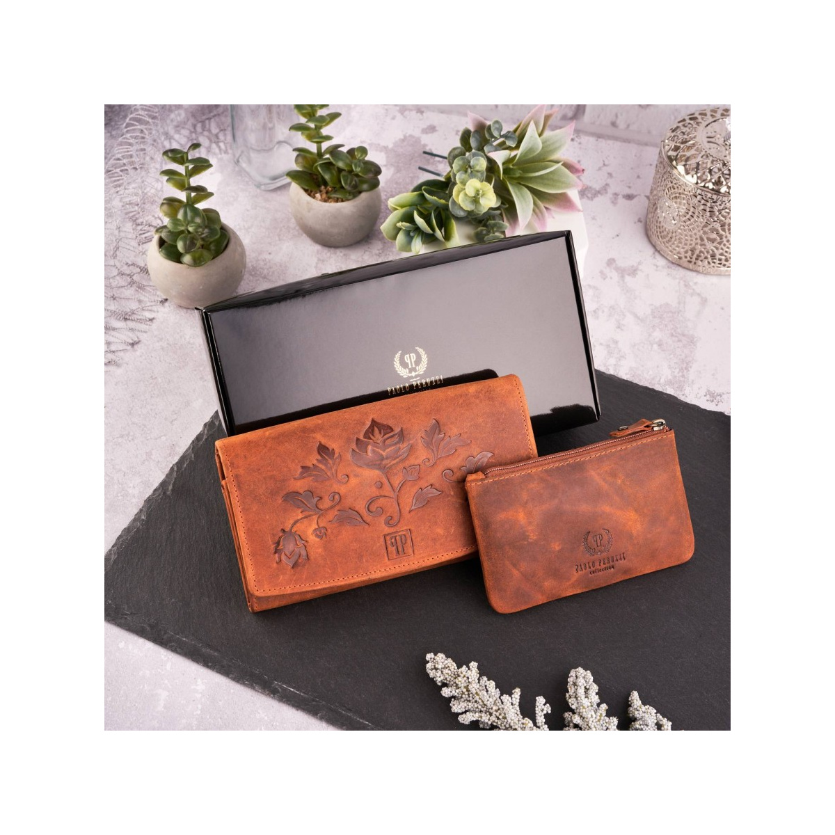 Sada pre ženy - kožená oranžová vintage dámska peňaženka a kožené oranžové vintage puzdro na kľúče Paolo Peruzzi