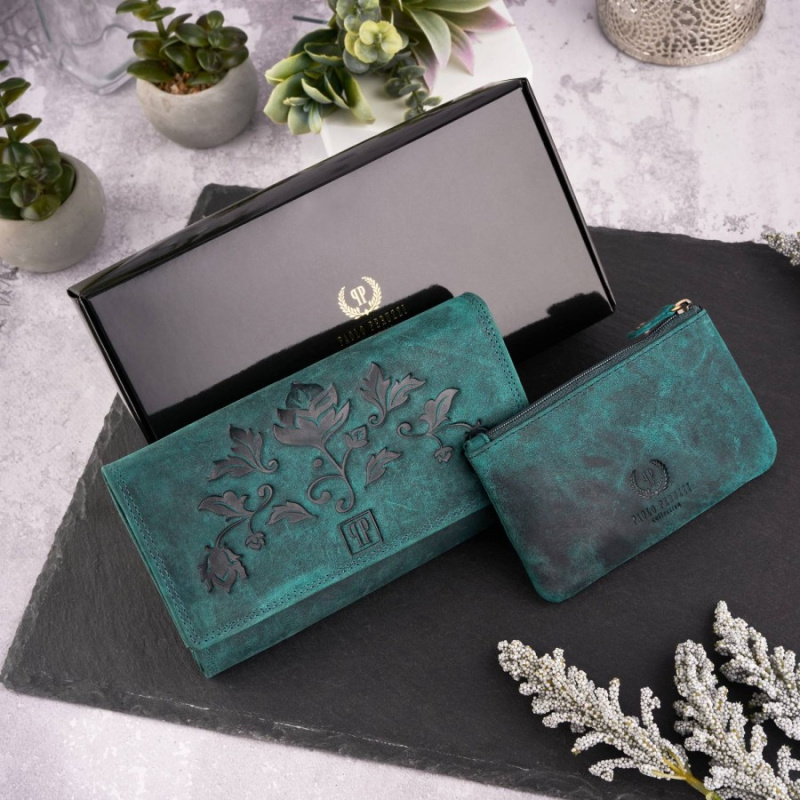 Sada pre ženy - kožená zelená vintage dámska peňaženka a kožené zelené vintage puzdro na kľúče Paolo Peruzzi