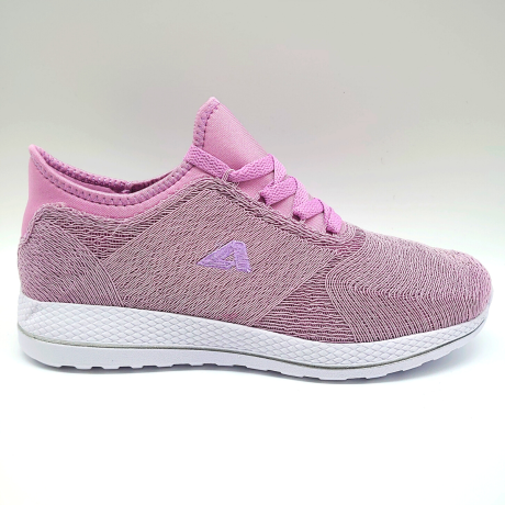 ŠPORTOVÉ TOPÁNKY AMERICAN CLUB