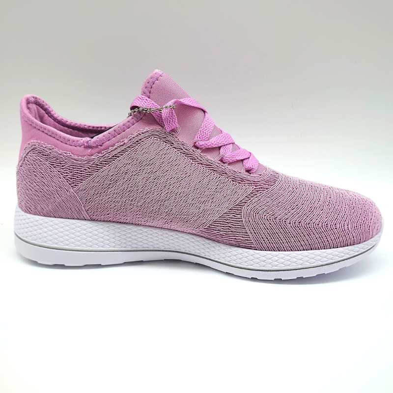 ŠPORTOVÉ TOPÁNKY AMERICAN CLUB