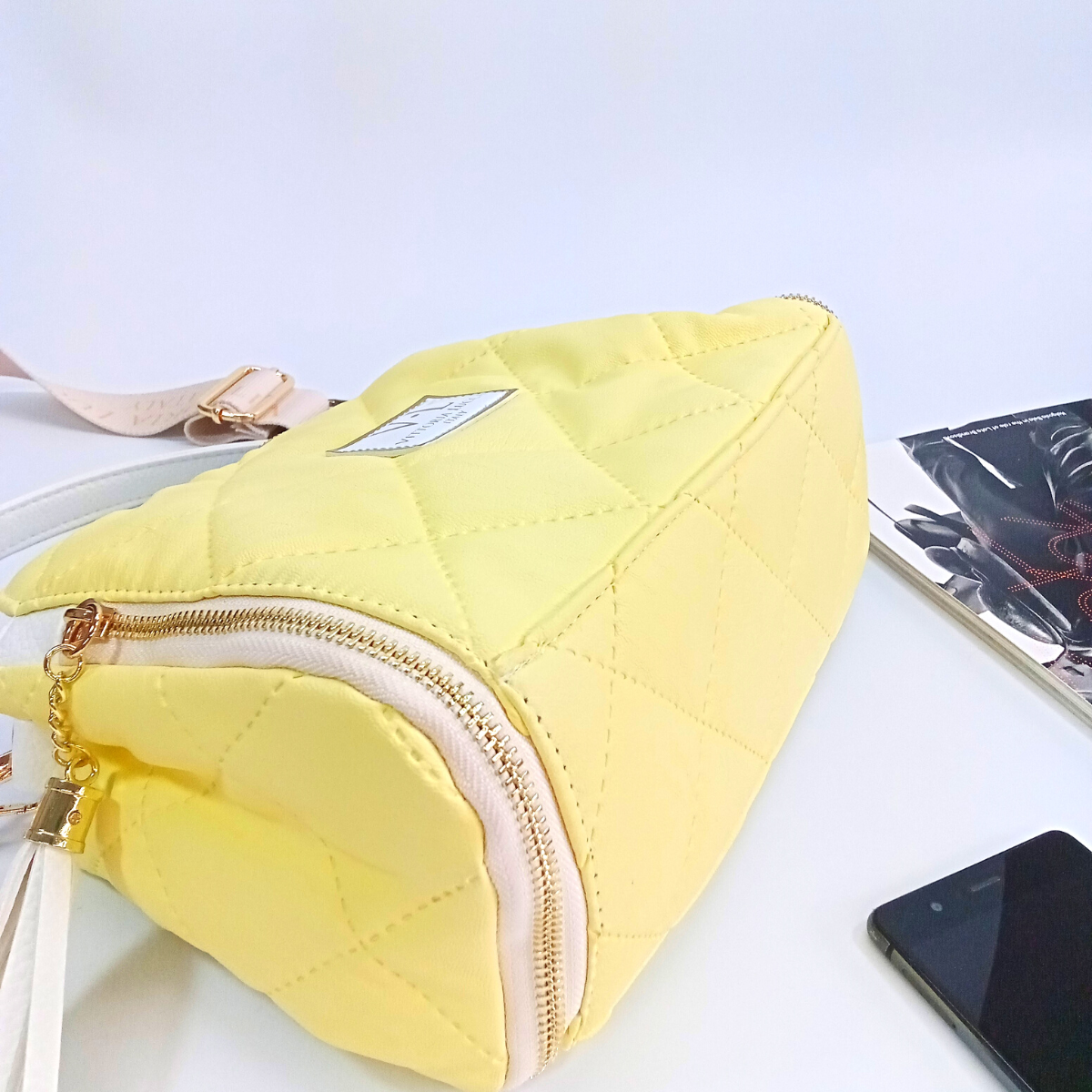 Žltá kabelka Vittoria Lucca