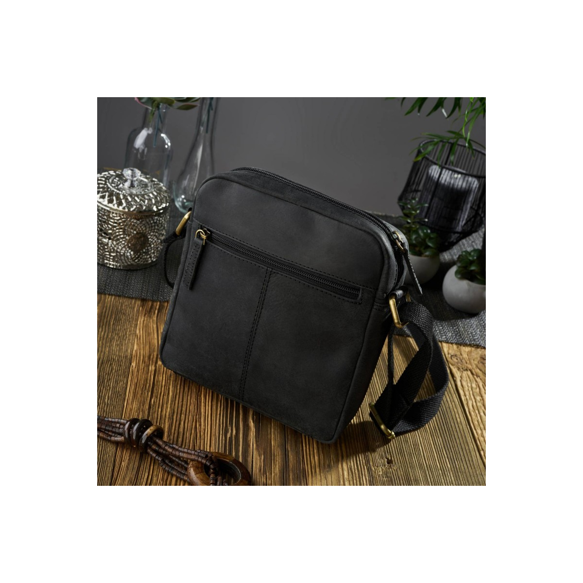 Kožená dámska čierna vintage crossbody kabelka Paolo Peruzzi "MARINA"