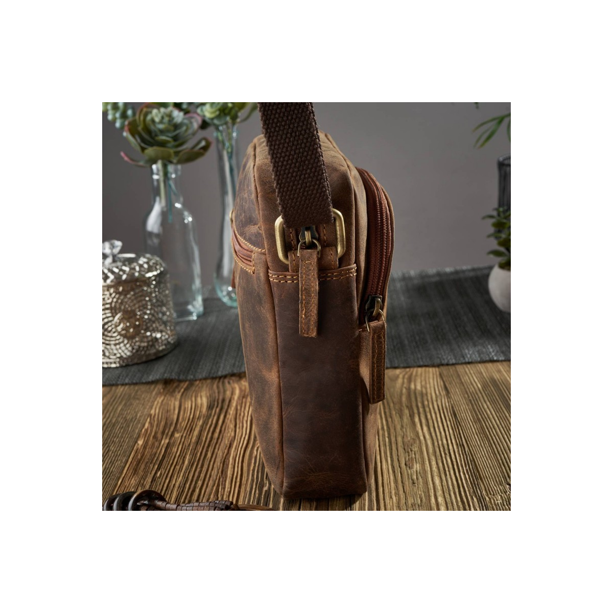 Kožená dámska hnedá vintage crossbody kabelka Paolo Peruzzi "MARINA"