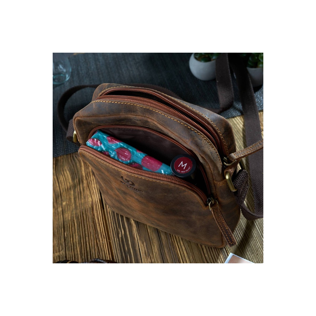 Kožená dámska hnedá vintage crossbody kabelka Paolo Peruzzi "MARINA"