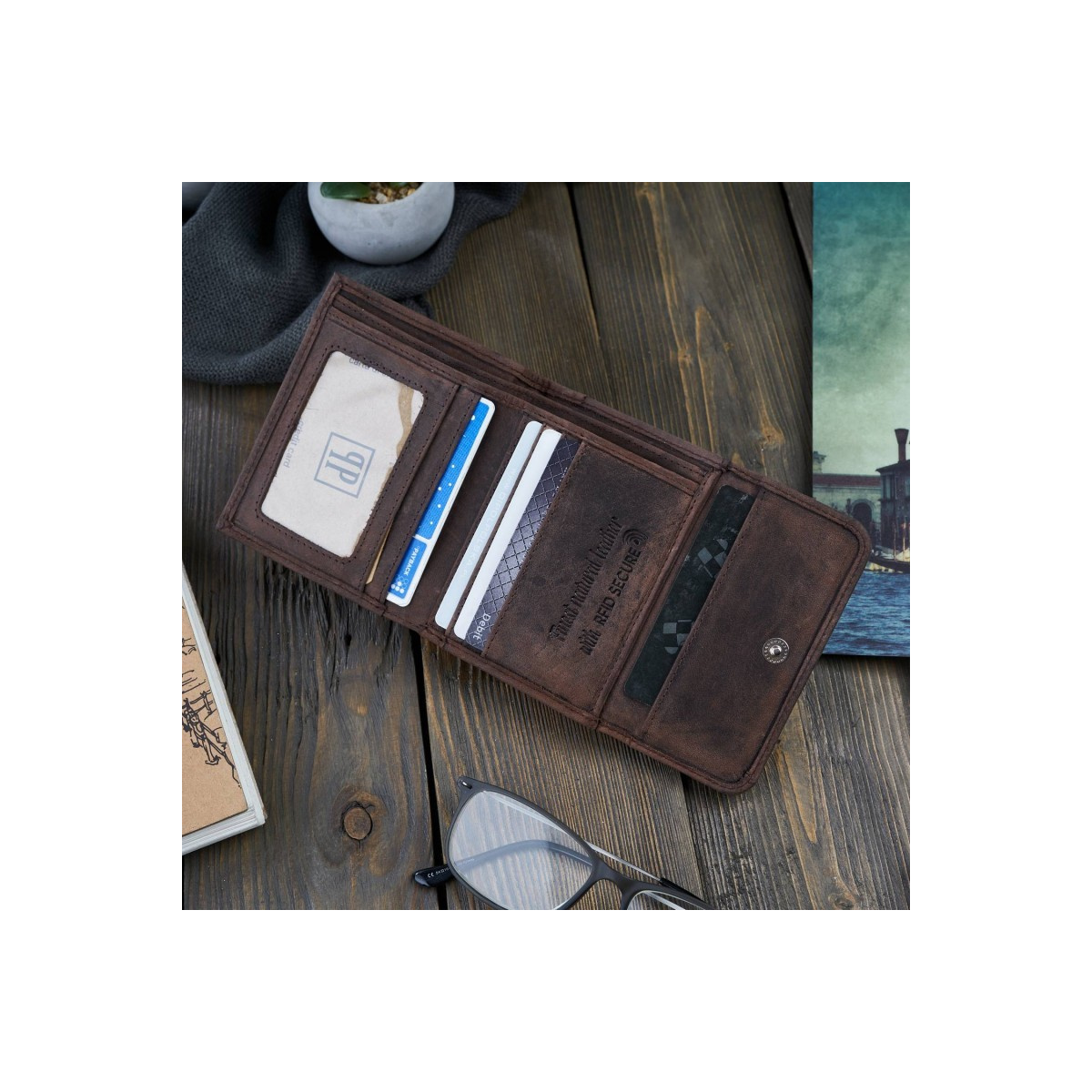 Kožená malá dámska hnedá peňaženka PP