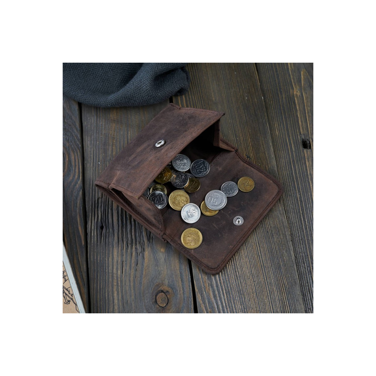 Kožená malá dámska hnedá peňaženka PP