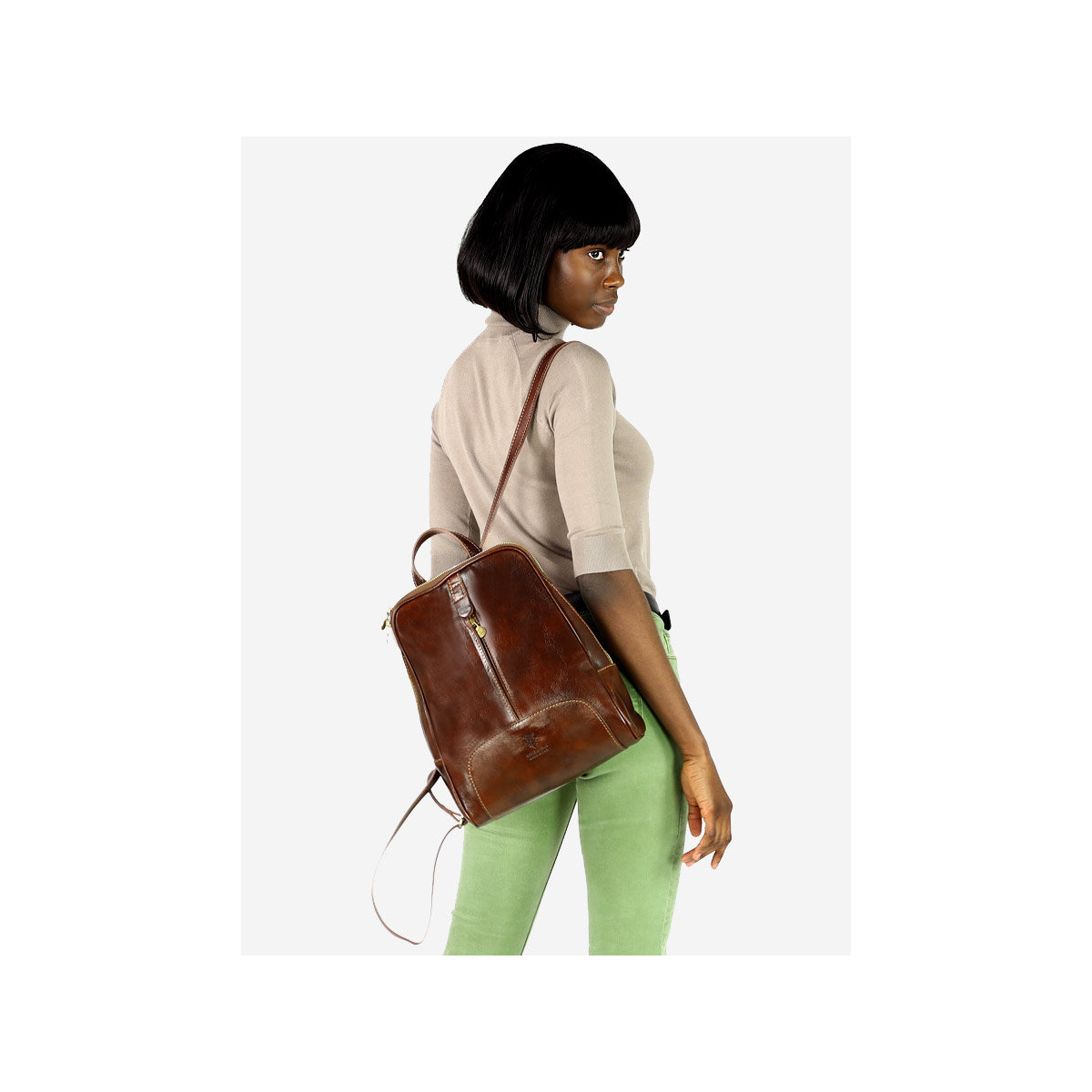 Kožený dámsky hnedý batoh Vera Pelle "BRONTE"