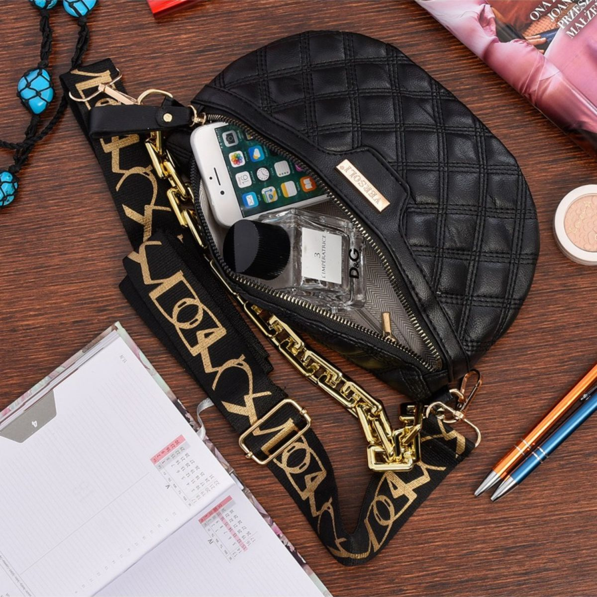 Dámska crossbody čierna kabelka DOLLY