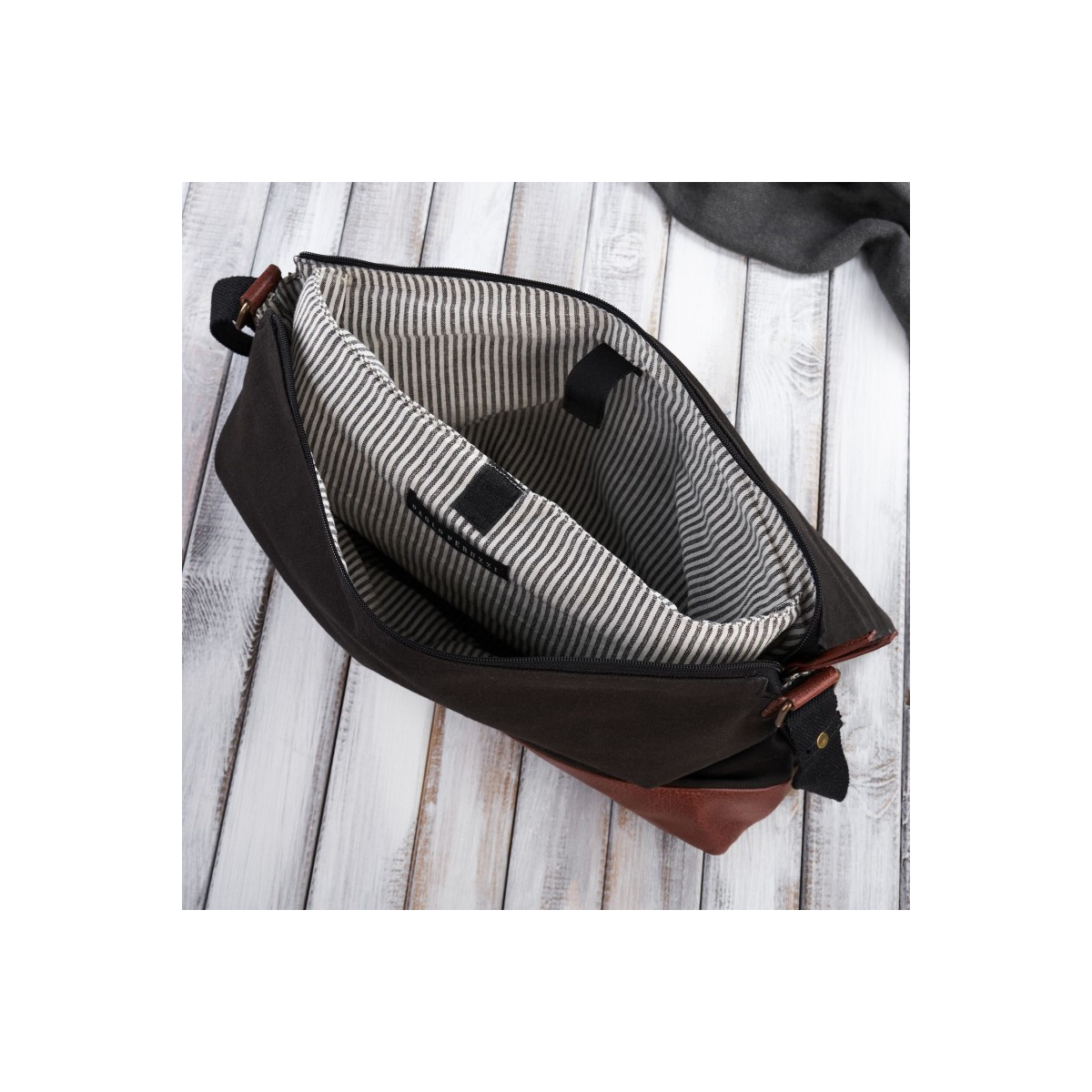 Pánska čierno-hnedá aktovka Paolo Peruzzi "MELVIN"