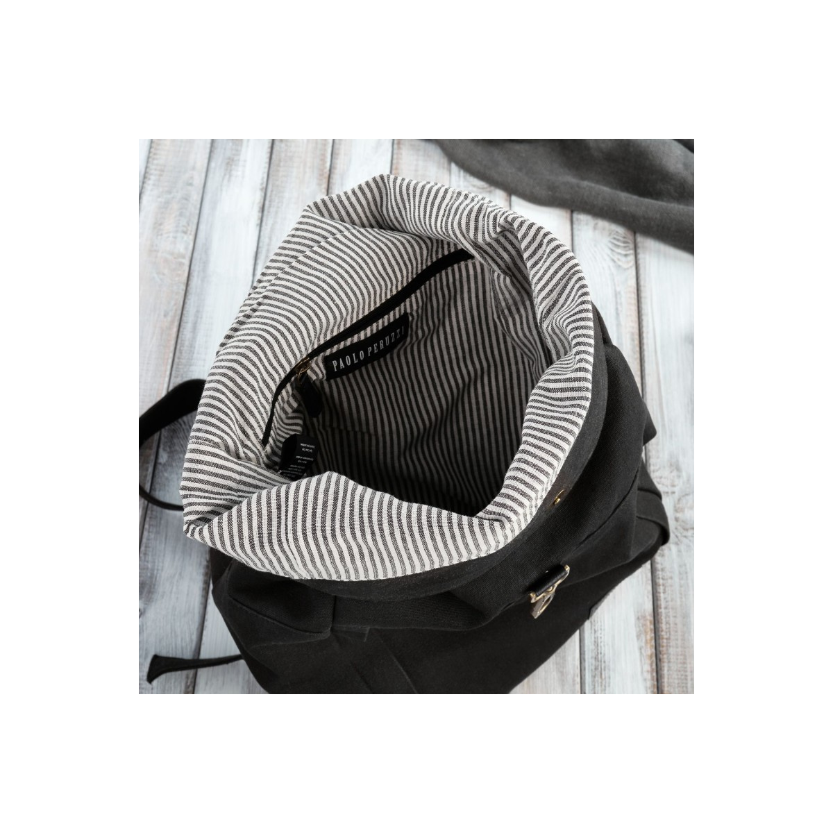 Pánsky čierny batoh Paolo Peruzzi "MAURICIO"